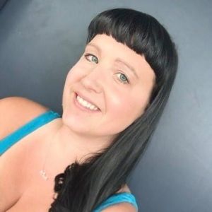 Meet your Posher, Hayley